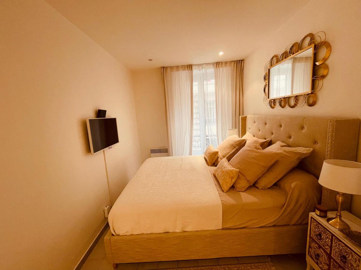 Renting - Paganini - Spacious - 2 Bedrooms - King Bed - Bathtub - Heart Of Nizza
